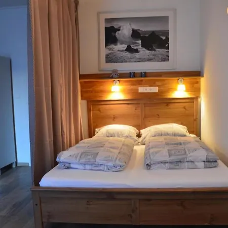 Vega - Free Parking - Self Checkin *