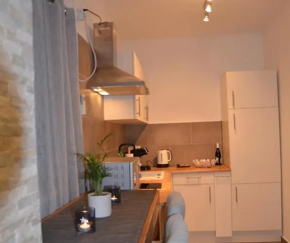 Vega - Free Parking - Self Checkin