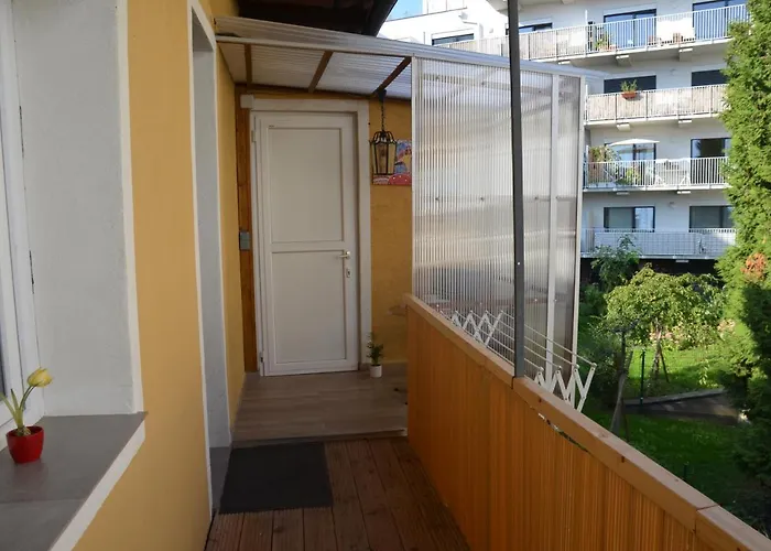 Vega - Free Parking - Self Checkin *